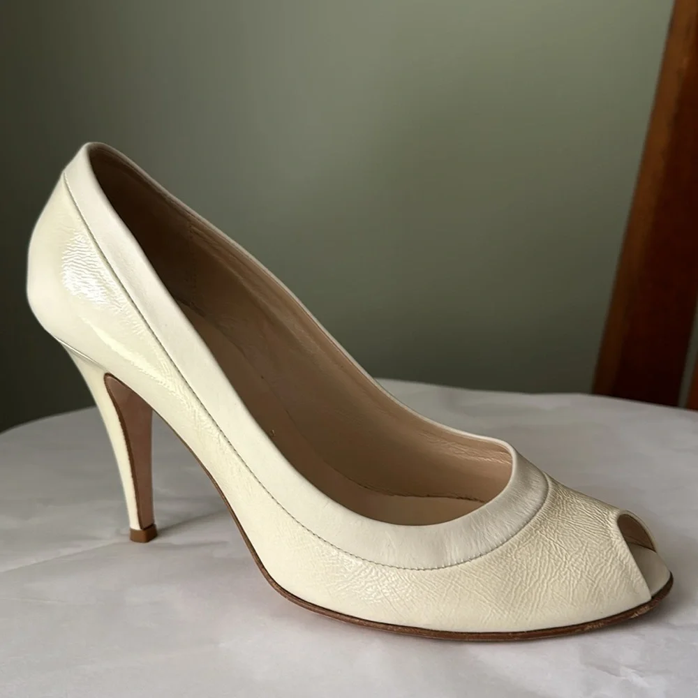 Butter Bridal Peep Toe Pumps Leather Handcrafted in Italy Cream Size 9